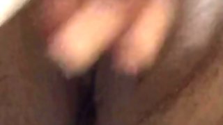 Ebony Milf Closeup Trying To Rub One Out Again